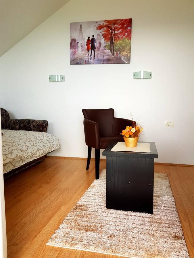 Holiday Village Ostrog Niksic Exterior photo